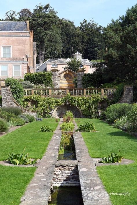 Scenes of Hestercombe Gardens Ken Wewerka on Flickr Victorian Garden, Formal Garden, Living Art, Home Garden Design, Country Gardening, English Garden, Rock Garden, Scenic Views, Garden Wall