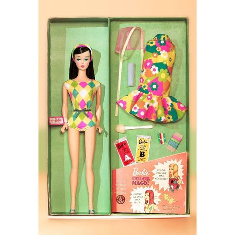 Toy Playsets, Straight Black Hair, Mattel Shop, Face Mold, Hair Ribbons, Celebrity Photo, Color Magic, Barbie Toys, Toy Brand