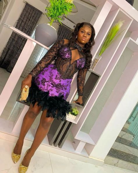 Short Asoebi Styles Lace Classy, Short Asoebi Styles, Asoebi Styles Lace Classy, Asoebi Styles Lace, Sweet Compliments, Lace Asoebi, Lace Asoebi Styles, Lace Dress Classy, Classy Short Dresses