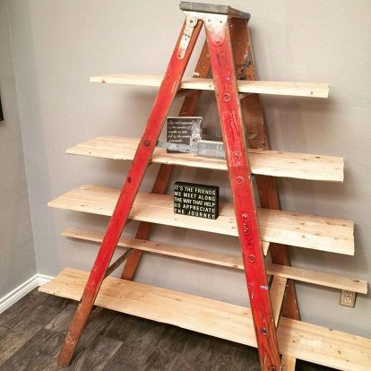 My husband and I started with an old ladder we found at the antique store for $8 As with all our DIYs, it collected dust for a few months till we figured out how to repurpose it on a dime. We did our best to make the ladder level (which we latter learned couldn't be done, so we added adtional wood in areas under each shelf to make them level) We measured cheap wood and cut to the sizes according to the length we needed. Nearly done with the woodwork I gave the ladder a fresh co… Diy Wooden Ladder, Old Wood Ladder, Diy Plate Rack, Old Wooden Ladders, Counter Shelf, Staircase Designs, Old Ladder, Vintage Ladder, Diy Ladder