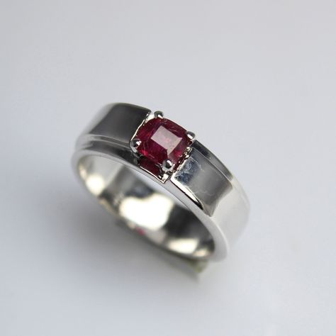 Men's Ring,Natural Ruby Ring,925 Sterling Silver Ring,Statement Ring,Stackable Ring,Wedding Ring,Designer Ring,Handmade Ring Stackable Rings Wedding, Natural Ruby Ring, Zierlicher Ring, Wedding Ring Designs, Sterling Silver Mens, Stackable Ring, Blue Sapphire Rings, Square Cut, Men's Ring