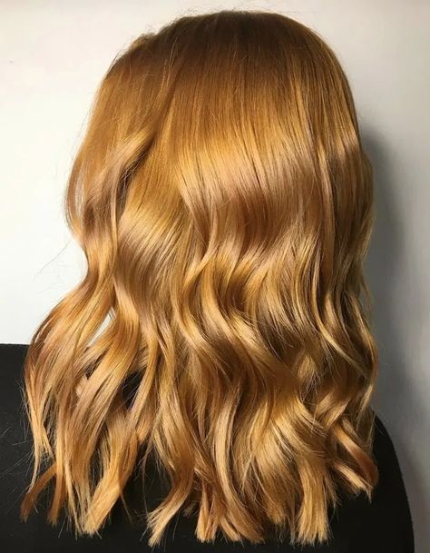 Pinkish Brown Hair, Golden Red Hair, Hair Ideas Red, Cherry Blonde, Golden Hair Color, Red Hair Ideas, Light Red Hair, Light Auburn Hair, Red Hair Looks