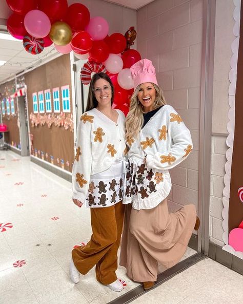 Christmas Teacher Outfit Ideas, Teacher Christmas Outfits, Teacher Holiday Outfits, Christmas Teacher Outfit, Christmas Twin Day Outfits, Teacher Christmas Outfit, Twin Day Outfits, Gingerbread Outfit, Gingerbread Baking