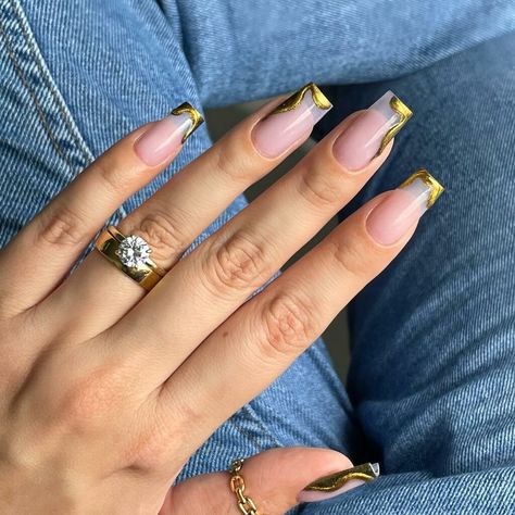 Square French Nail Designs, Gold French Nails, Square French Nails, Nude Nails With Glitter, Black And Nude Nails, Nail Shapes Squoval, White Nails With Gold, Gold Chrome Nails, Square French