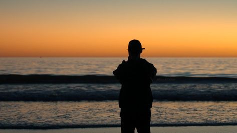 Jungkook At Beach, Jungkook Beach Photos, Jungkook Sunset, Jungkook Beach, Moon Beach, Documentary Movies, Beach Illustration, Beach Night, Jeon Jungkook Photoshoot