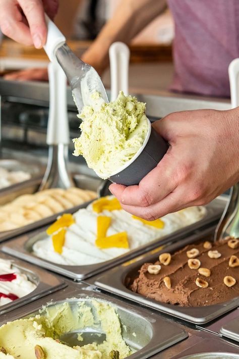 Gelato Photography, Thrifty Ice Cream, Gelato Brands, Italian Coffee Shop, How To Make Gelato, Gelato Bar, Ice Cream Photography, Foodie Photography, Gelato Shop