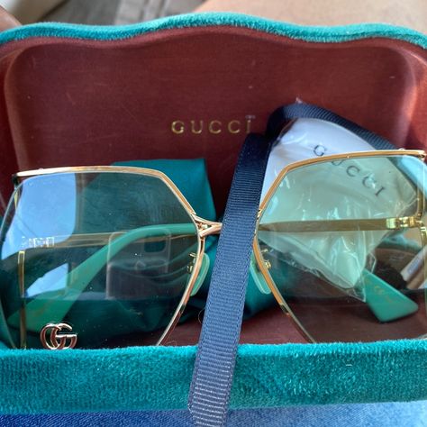 Brand New Sunglasses. Excellent Condition. Authentic Nubian Style, Light Blue Sunglasses, Pretty Sunglasses, Afro Puffs, Diva Style, Throwing Shade, Sunglasses Women Designer, Fashion Eye Glasses, New Sunglasses