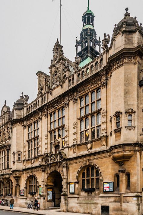 Oxford  Town Hall Oxford Town, Oxford College, Henry Thomas, Oxford England, England And Scotland, Oxford University, Dream City, England Uk, English Countryside