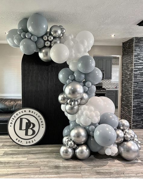 Matric Ball Backdrop Ideas, Blue Birthday Themes, Matric Ball Dresses, Prom Balloons, Balloons Ideas, Deco Ballon, Disco Birthday Party, 50 Birthday, Grad Party Decorations