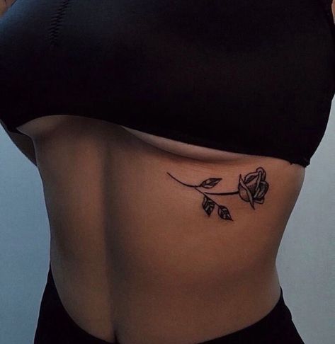 A Rose Tattoo, Tattoo Trend, Inspiration Tattoos, Discreet Tattoos, Dainty Tattoos, Small Tattoo Designs, Rib Tattoo, Tattoo Trends, Dope Tattoos