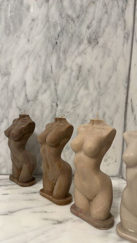 Women Body Ceramics, Woman’s Body Sculpture, Clay Body Art, Women Body Candle, Clay Woman Body Sculpture, Women Body Sculpture, Modeling Clay Ideas Aesthetic, Clay Body Sculpture, Body Shape Candle