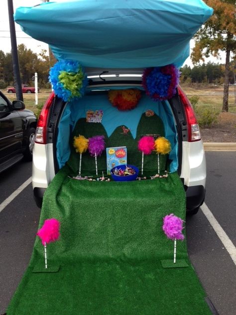 Dr. Seuss' The Lorax Trunk or Treat Halloween Lorax Trunk Or Treat, Trunk Or Treat Halloween, Church Trunk, Halloween Car Decorations, Trunker Treat Ideas, Dr Seuss Shirts, Trunk Or Treat Ideas, Easy Halloween Decorations, Treat Ideas