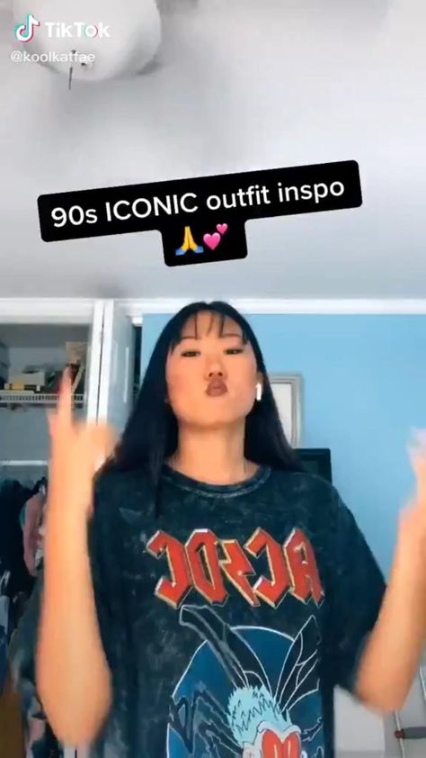 90s Theme Party Outfit Women, 90s Fashion Outfits 1990s Style, Decade Outfits, Tlc Outfits, Iconic 90s Outfits, 90s Outfits Party, 90s Themed Outfits, 1990s Fashion Trends, 90s Theme Party Outfit