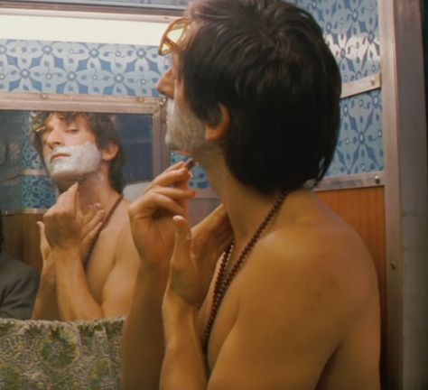 Adrien Brody Wes Anderson, The Darjeeling Limited Adrien Brody, Adrien Brody The Darjeeling Limited, Adrian Brody Darjeeling Limited, Darjeeling Limited Adrien Brody, Adrien Brody Darjeeling Limited, The Darjeeling Limited, Nicholas Brody, Darjeeling Limited