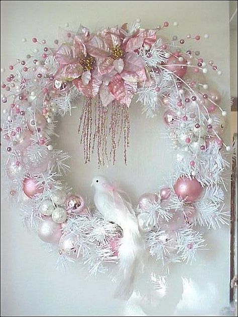 shabby Christmas wreath (not quite blue-green, but the concept would transfer to many color themes.) Julkransar Diy, Pink And White Christmas, Chic Christmas Decor, Shabby Christmas, Shabby Chic Christmas, Healing Modalities, Xmas Wreaths, Chic Christmas, Noel Christmas