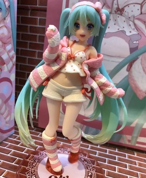 Hatsune Miku Costume, Room Ornaments, Room Wear, Loungewear Outfit, Cool Themes, Best Model, Figure Model, Color Box, Anime Figures