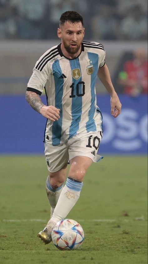 Messi News, Messi Pictures, Audi Wagon, Antonella Roccuzzo, Lionel Messi Barcelona, Lionel Messi Wallpapers, Messi Photos, Lionel Andrés Messi, Leonel Messi