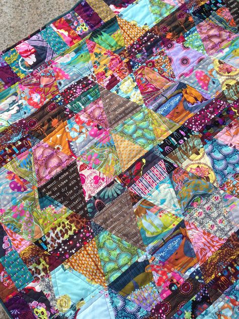 Patchwork Inspiration, Quilting Blogs, Bohemian Quilt, Kaffe Fassett Quilts, Anna Maria Horner, Boho Quilt, Quilt Modernen, Scrap Quilt Patterns, Strip Quilts