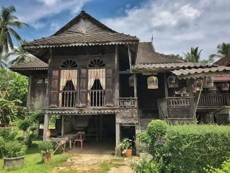 Kampung Vibes, Filipino Ancestral House, Malaysia Building, Cambodian Architecture, Tropical House Architecture, Ashtanga Yoga Poses, Malay House, Asia Architecture, Khmer Architecture