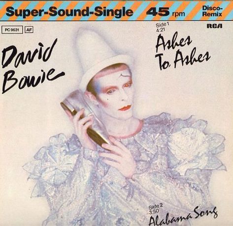 1980: The single Ashes to Ashes sat at the top of the chart in 1980 along with the album Scary Monsters (and Super creeps) David Bowie Ashes To Ashes, David Bowie Albums, Pierrot Costume, Alabama Song, Brian Duffy, David Bowie Fashion, Man Who Sold The World, Ashes To Ashes, Man Who Fell To Earth