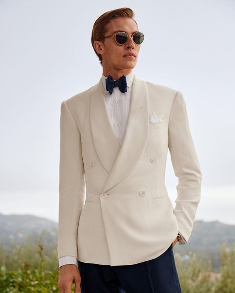 Suit For Blonde Men, Victorian Groom Suit, Ralph Lauren Spring Summer 2023, Summer 2023 Men, White Wedding Suit, Ivory Suit, White Tux, Wedding Outfits For Groom, Wedding Tux