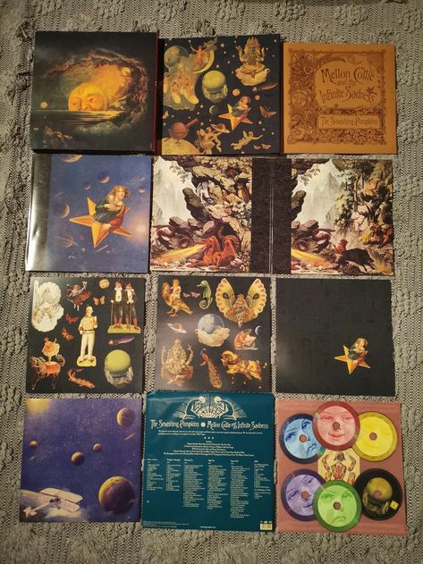 Mellon Collie and the Infinite Sadness Vinyl Smashing Pumpkins Vinyl, Mellon Collie And The Infinite Wallpaper, Smashing Punkins, Mellon Collie And The Infinite, Vinyl Wishlist, Girl Wishlist, Wizard House, Pumpkin Smash, 90s Whimsigoth