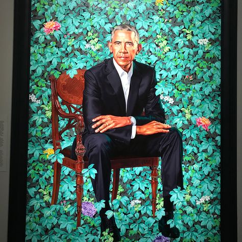 26 Likes, 1 Comments - Karen Cooper (@karenrae72) on Instagram: “Took a field trip during lunch today... #nationalportraitgallery” Obama Poster, Presidential Portraits, Amy Sherald, Obama Portrait, Chuck Close, Kehinde Wiley, Barack And Michelle, Afrikaanse Kunst, House Portrait