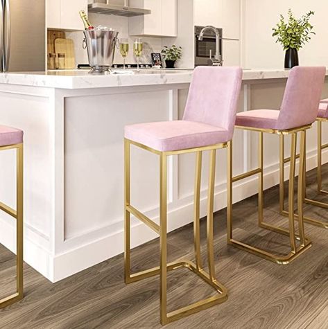 BELLEZE 30 Inch Modern Elegant Velvet Barstools, Upholstered Vintage Inspired Armless Dining Chairs for Kitchen Island or High Table, Gold Metal Frame [Set of 1]- Hutton (Pink) #pinteresthome #home #amazon #amazonhome #amazonfinds #amazonfaves #cute #barstools #trending #homerenovation #kitchenrenovation #bar Gold Barstools, College Girl Apartment, Kitchen Barstools, Chairs For Kitchen Island, Pink Bar Stools, Gold Bar Stools, Apartment Bar, College House, 30 Bar Stools