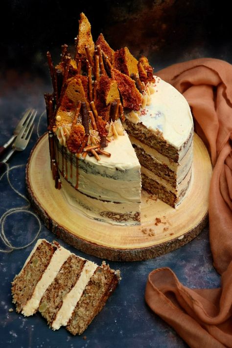 Toffee Apple Cake Bonfire Night, Bonfire Night Cake Ideas, Toffee Apple Cake, Bonfire Night Desserts, Bonfire Night Bakes, Bonfire Birthday Cake, Bonfire Baking, Winter Bakes, Bonfire Night Cake