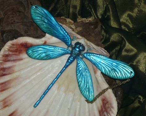 Clay Dragonfly, Virgo Necklace, Polymer Clay Dragon, Clay Dragon, Polymer Clay Canes, Polymer Clay Animals, Dragonfly Necklace, Dragon Fly, Diy Clay Crafts