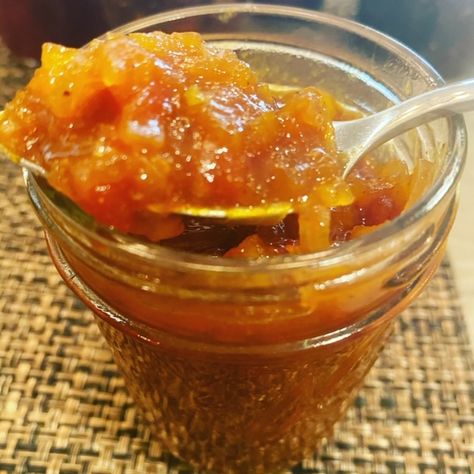 Hamburger Relish Recipe, Hot Dog Relish Recipe, Chilli Chutney Recipes, Spicy Tomato Chutney, Jelly Making, Tomato Chutney Recipe, Relish Sauce, Canning Jam Recipes, Food Canning