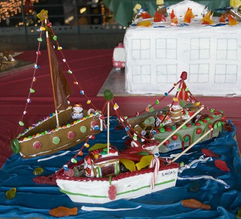 gingerbread house Lake House Gingerbread House, Gingerbread Boat, Gingerbread Lighthouse, Nautical Cookies, Sea Cadets, Gingerbread Competition, Homemade Gingerbread House, Island Christmas, Gingerbread Creations