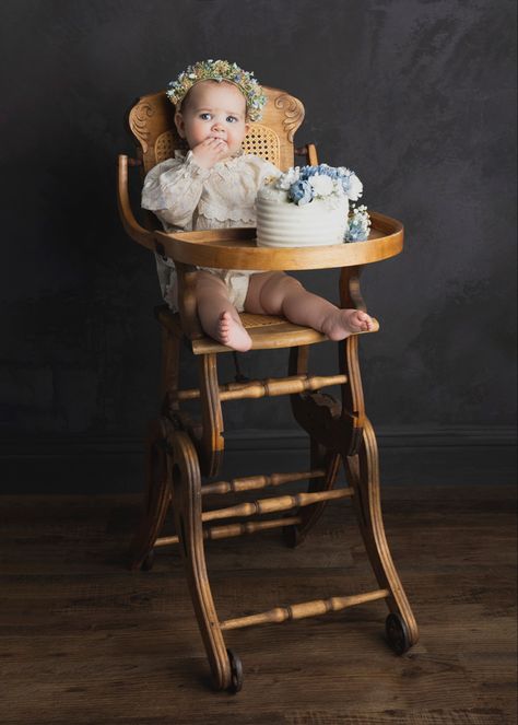 Antique wooden high chair by Tracy Arredondo #antique #highchair #milestones #cakesmash #tracyarredondophotography #photography Antique High Chairs, Wooden High Chair, Wooden High Chairs, Birthday Milestone, Baby Chair, First Birthday Party Themes, Milestone Birthdays, Baby Photoshoot, First Birthday Party