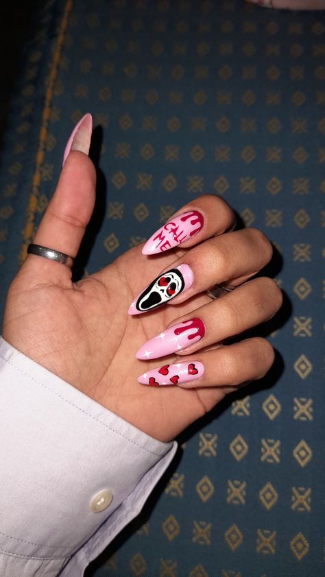 Horror Valentines Day Nails, Horror Nails Almond, Halloween Nails Scary Movie, Ghostface Nails Almond, Horror Character Nails, Witchy Valentines Nails, Witchy Spring Nails, Scream Nails Almond, Halloween Nails Girly