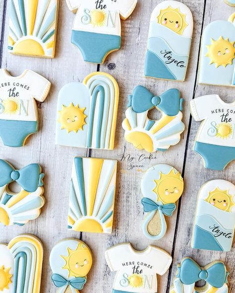 Here Comes The Son ☀️☀️☀️ . . . . . . #mycookiespace #lacookies #labaker #lasweets #ladesserts #latreats #lapartyfavor #losangelescookies #losangelescustomcookies #customcookieslosangeles #losangelespartyfavors #partyfavorslosangeles #decoratedcookieslosangeles #sugarcookieslosangeles #fyp #foryoupage #fypシ #fypage #foryourpage❤️ #fypage✨ #lacookier #lacookielady #losangelescookier #herecomestheson #herecomesthesonbabyshower #herecomesthesoncookies #herecomesthesun #herecomesthesun☀️ #babysho... Here Comes The Son, Baby Shower Cake Pops, Shower Cookies, Cupcake Icing, Baby Q, Baby Cookies, Boy Baby Shower Themes, Baby Shower Cookies, Baby Sprinkle