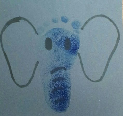 Footprint elephant Elephant Footprint Art, Circus Footprint Art, Feet Crafts For Toddlers, Footprint Elephant, Baby Footprint Crafts, Painting Crafts For Kids, Elephant Valentine, Elephant Footprint, Zoo Crafts