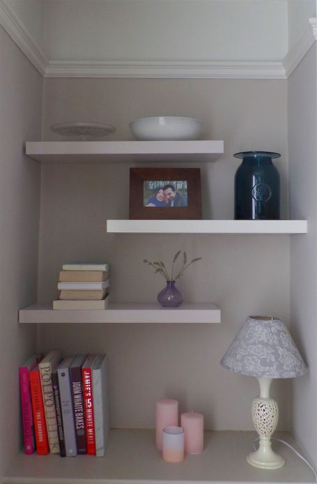 A how (not) to guide to DIY alcove shelves Small Alcove Ideas, Alcove Decorating Ideas, Alcove Ideas Living Room, Alcove Shelves, Alcove Shelving, Floating Shelves Bedroom, Small Lounge, Decor Fireplace, Bathroom Organization Diy