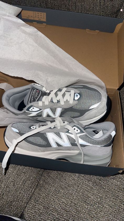 New Balance Shoes 990, New Balance Shoes Aesthetic, New Balance 990 V6, New Balance 990, Style Goals, Aesthetic Shoes, New Balance Shoes, Fitness Inspo, New Balance