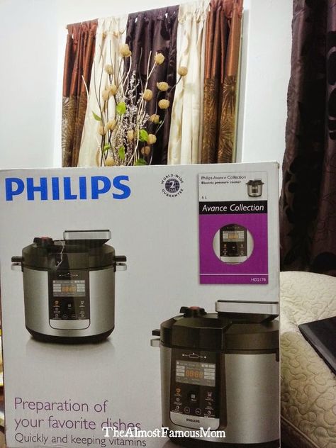 The Almost Famous Mom: Cooking with Philips Pressure Cooker: Chicken Biry... Indian Instant Pot, Current Recipes, Mom Cooking, Biryani Rice, Pressure Cooker Recipe, Famous Moms, Famous Chocolate, Using A Pressure Cooker, Pressure Cooker Chicken