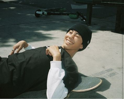 Kyonosuke Yamashita, Illegal Civ, Boy Skater, Skate Photography, Skater Boi, Skate Vibes, Skate Aesthetic, Slam Dunk Anime, Programming Apps