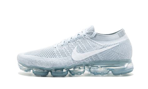 Vapormax 360, Cute Running Shoes, Flyknit Shoes, Marc Newson, Buy Nike Shoes, Vapor Max, Nike Air Vapormax Flyknit, Nike Vapormax, Vapormax Flyknit