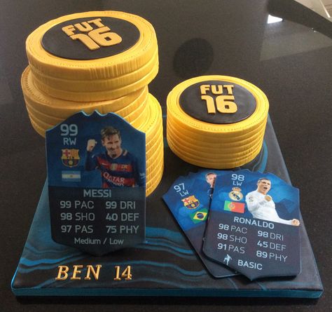 Fifa Cake, 30 Cake, Fifa 16, Fifa Ultimate Team, Football Highlights, 16 Birthday Cake, Football Highlight, Big Cakes, Themed Birthday Cakes