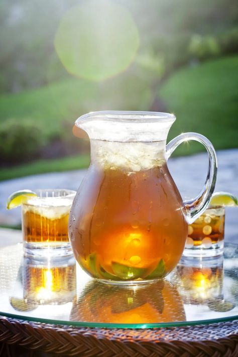 ice-tea-pitcher-getty-0321 Iced Tea Maker, Iced Tea Pitcher, Making Iced Tea, Used Tea Bags, Low Carbohydrate Recipes, Sun Tea, Tea Pitcher, Iced Tea Recipes, Carbohydrates Food