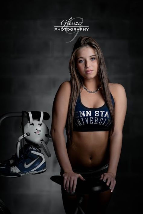 Wrestling senior picture ideas. Wrestling senior pictures. Sports senior picture ideas. Sports senior pictures. #wrestlingseniorpictures #wrestlingseniorpictureideas #sportsseniorpictures #sportsseniorpictureideas Wrestler Senior Pictures, Wrestling Senior Pictures Female, Wrestling Picture Ideas, Wrestling Photoshoot, Senior Pictures Wrestling, Wrestling Photography, Professional Wrestling Photography, Wrestling Portraits High Schools, Wrestling Senior Pictures