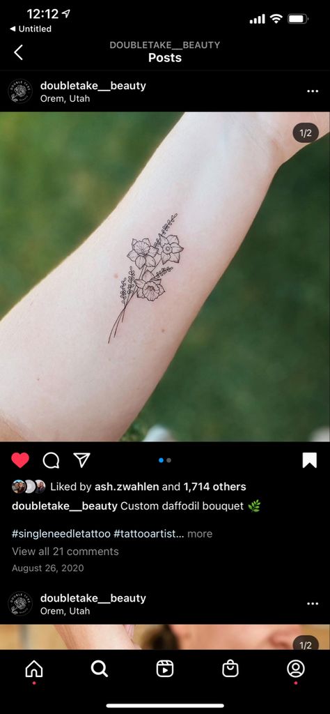 Daffodil Bouquet Tattoo, Daffodil Bouquet, Tiny Tats, Daffodil Tattoo, Single Needle Tattoo, Bouquet Tattoo, Dad Tattoos, Personal Style Inspiration, Small Bouquet