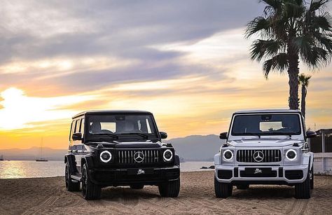 Black or White G63 AMG? G Wagon Wallpapers Laptop, G63 Wallpaper, Mercedes G Wagon White, G Wagon Iphone Wallpaper, Car Wallpaper For Laptop, White G Wagon, G Wagon Amg, Black G Wagon, Black Car Wallpaper