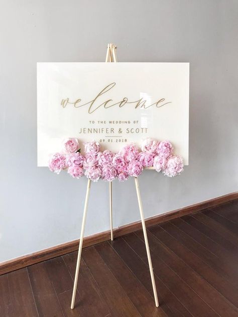 Plexiglass Wedding, Acrylic Welcome Sign, Wedding Welcome Board, Idee Babyshower, Wedding Entrance, Wedding Welcome Sign, Welcome To Our Wedding, Wedding Welcome Signs, Wedding Signage