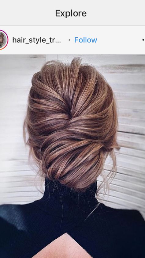 Classic Updos For Long Hair, Classic Bride Hairstyles, Elegant Bride Hairstyles, Summer Wedding Hairstyles, Rambut Brunette, Classic Updo, Low Bun Hairstyles, Trendy Wedding Hairstyles, Super Hair