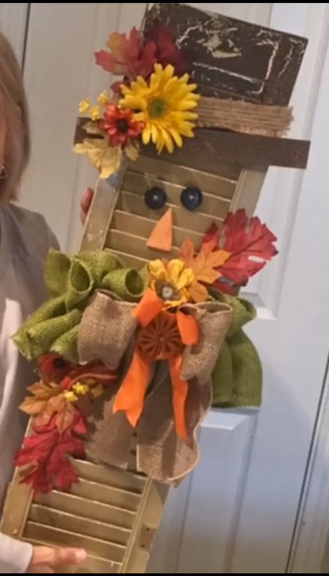 Scarecrow from a repurposed shutter Recycled Shutters, Shutter Repurposed, Shutter Crafts, Shutters Decor, Shutters Repurposed Decor, Shutter Ideas, Shutter Projects, Shutter Decor, Diy Shutters