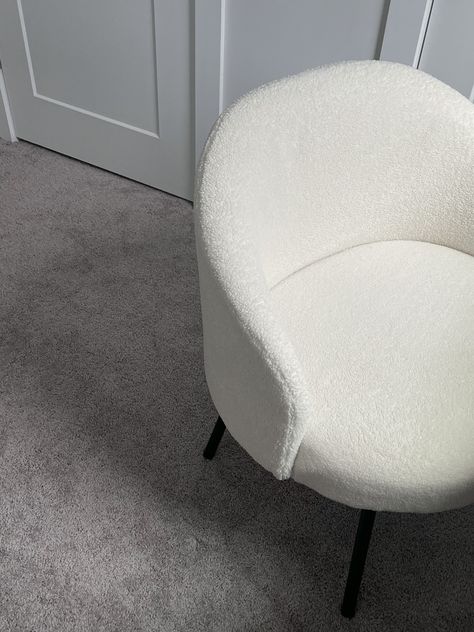 The perfect inexpensive cream sherpa chair from Amazon! Perfect for an office space or living room. Sherpa Chair, Chair Accent Chairs, Chairs For Living Room, Swivel Barrel Chair, Modern Accent Chair, Barrel Chair, Accent Chairs For Living Room, Wood Chair, Indoor Furniture